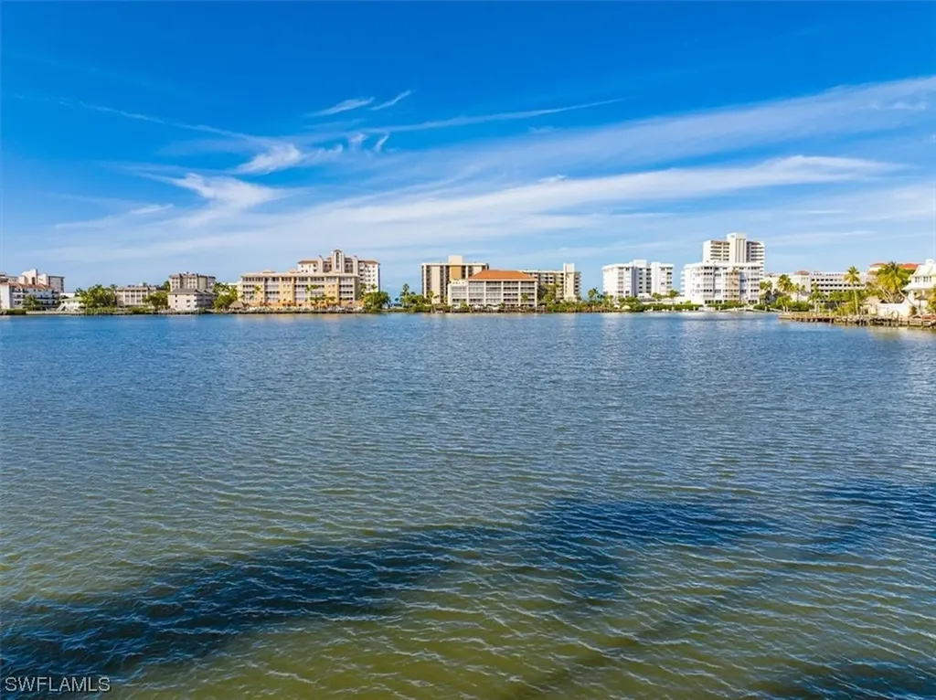 342 Bayside Avenue Naples FL 34108
