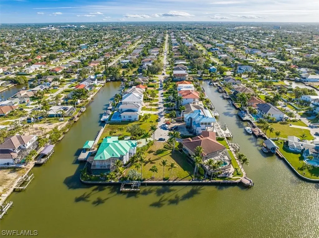 342 Bayside Avenue Naples FL 34108