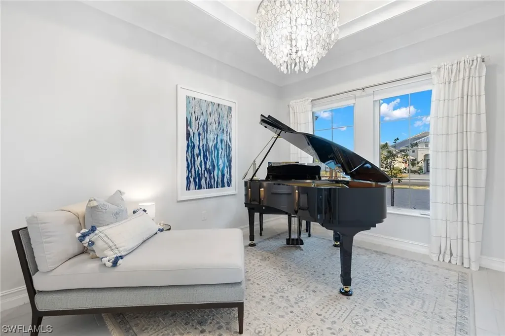 6255 Megans Bay Drive Naples FL 34113