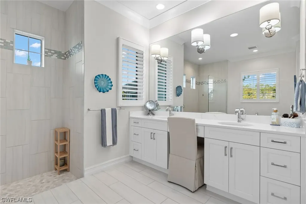 6255 Megans Bay Drive Naples FL 34113