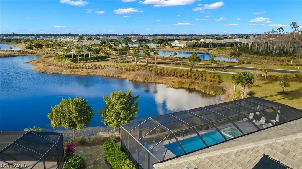 6255 Megans Bay Drive Naples FL 34113