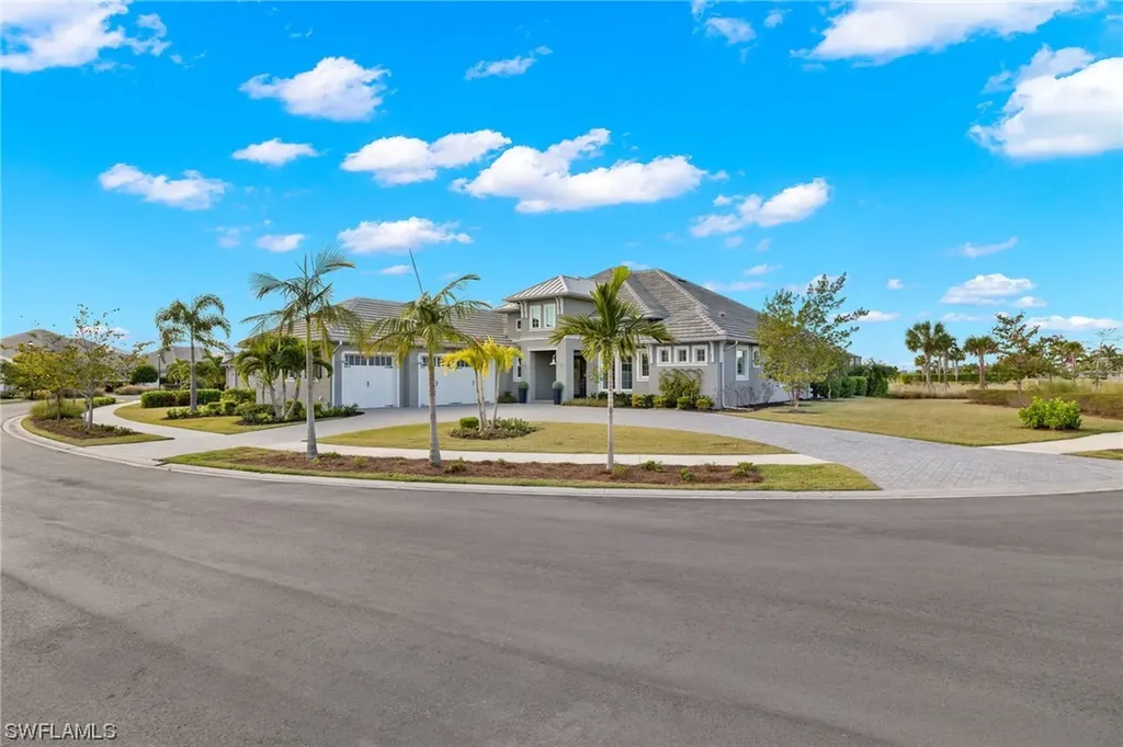 6255 Megans Bay Drive Naples FL 34113