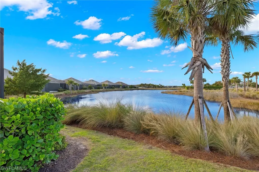 6255 Megans Bay Drive Naples FL 34113