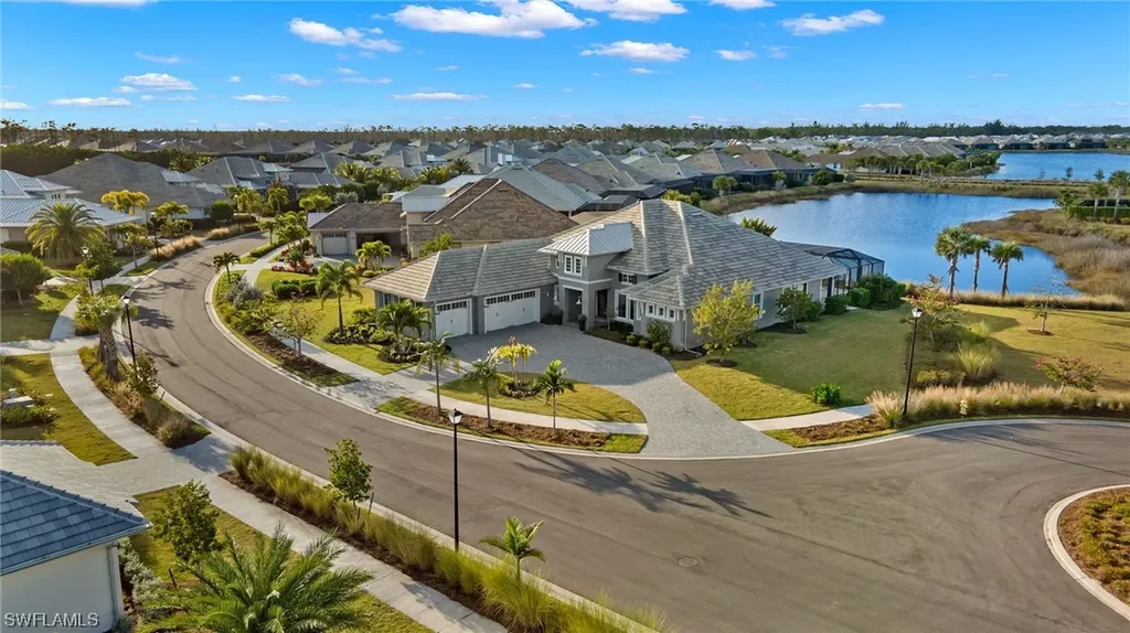 6255 Megans Bay Drive Naples FL 34113