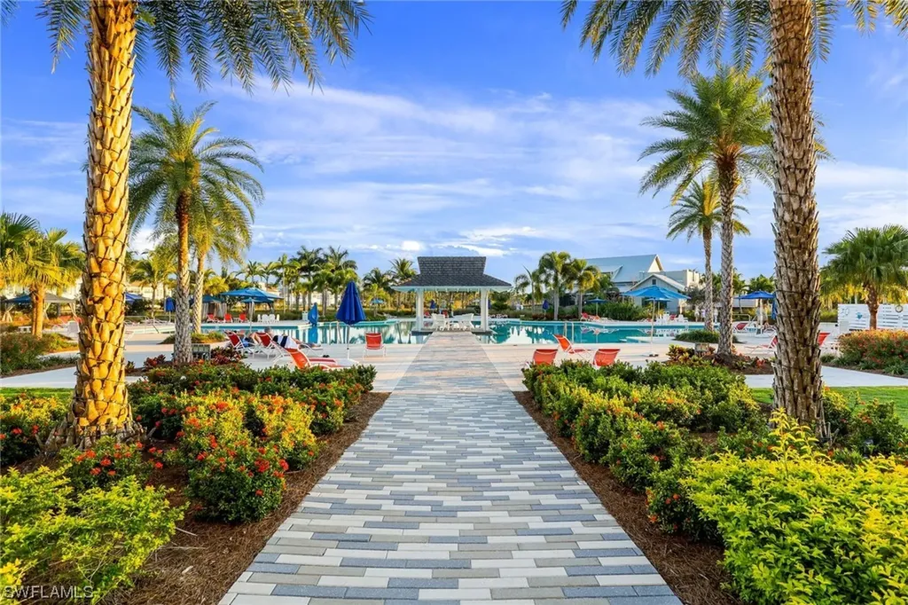 6255 Megans Bay Drive Naples FL 34113