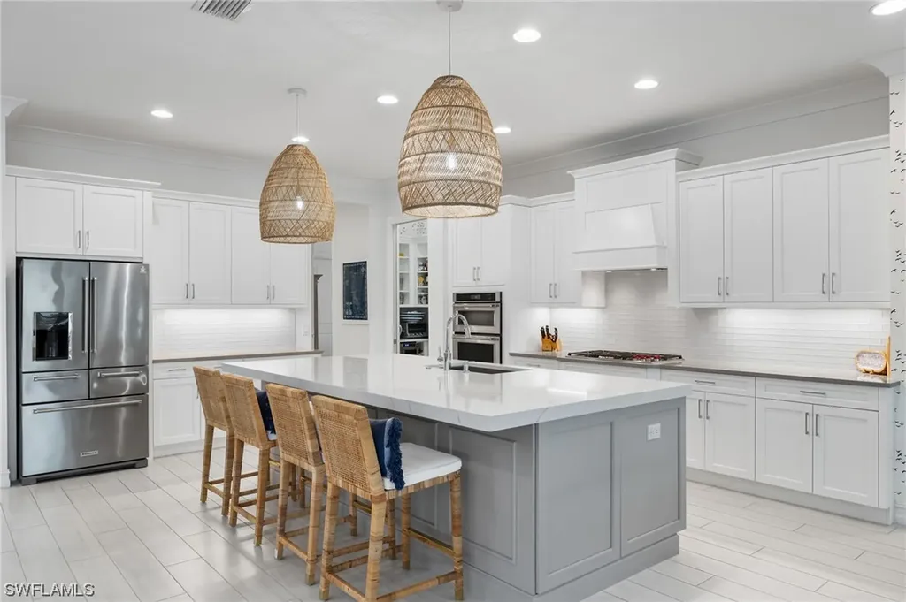 6255 Megans Bay Drive Naples FL 34113