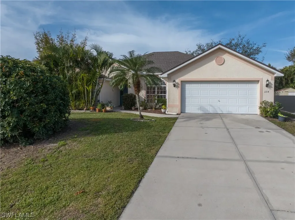 1314 NE 22nd Place Cape Coral FL 33909