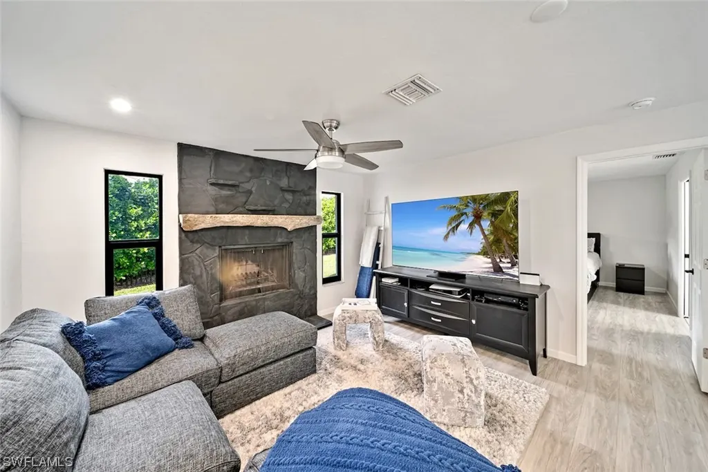 14958 Bonaire Circle Fort Myers FL 33908