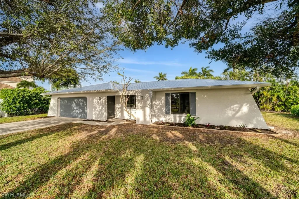 14958 Bonaire Circle Fort Myers FL 33908
