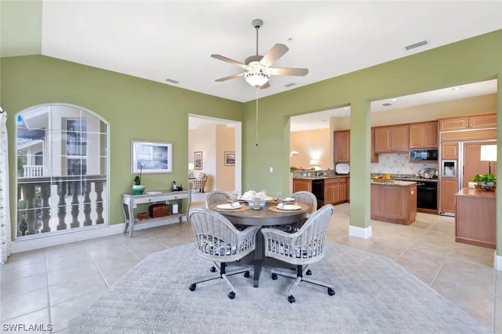 319 7th Avenue S Naples FL 34102