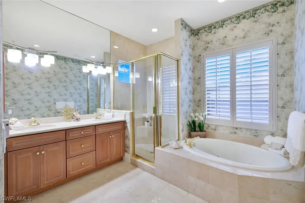 319 7th Avenue S Naples FL 34102
