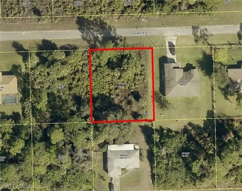 3725 Kemper Street Fort Myers FL 33905