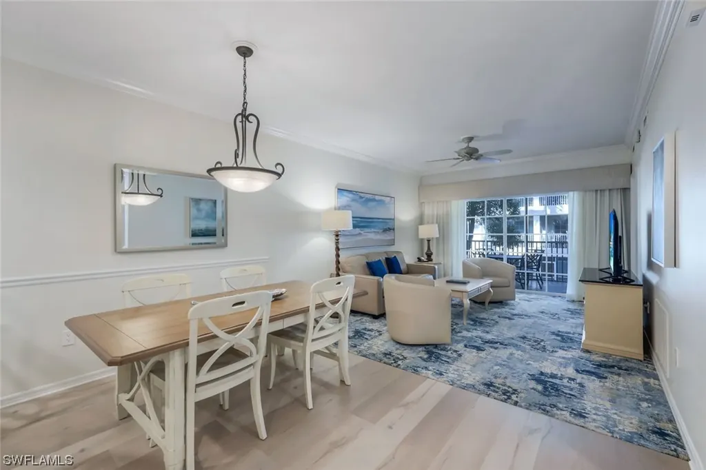 221 9th Street S Naples FL 34102