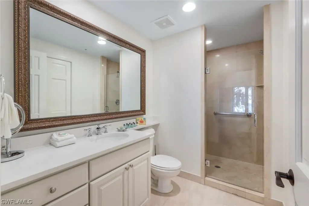 221 9th Street S Naples FL 34102