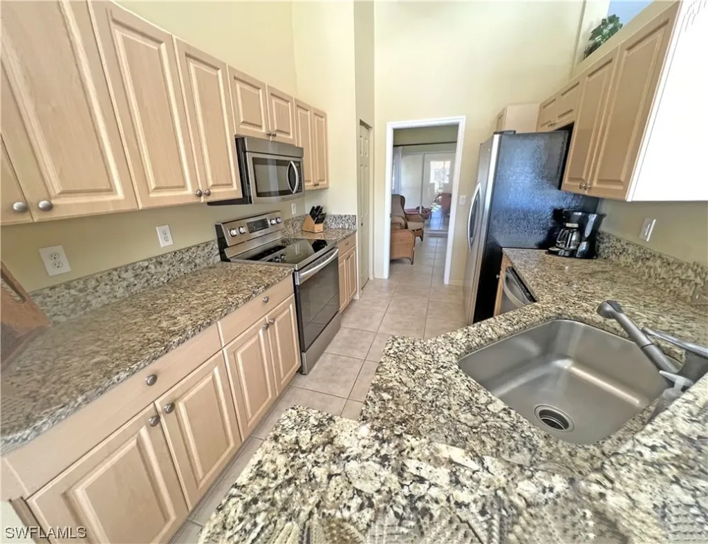 5400 Andover Drive Naples FL 34110