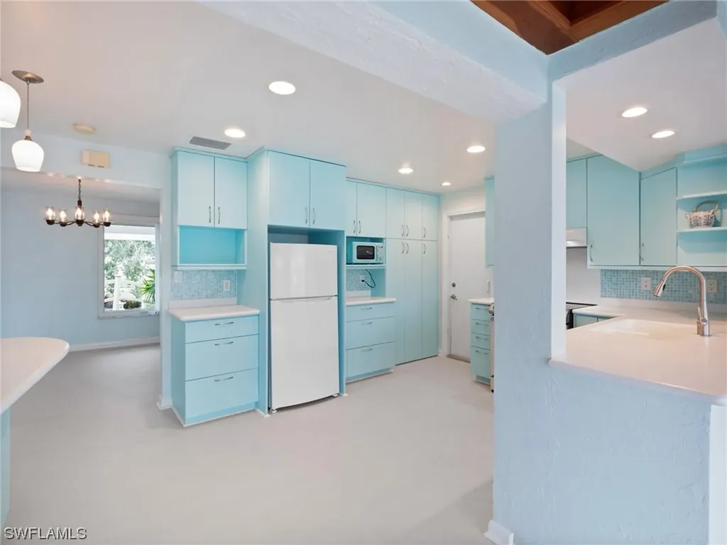 16136 Bowline Street Bokeelia FL 33922