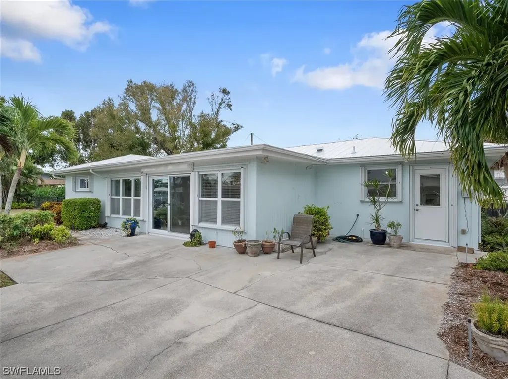 16136 Bowline Street Bokeelia FL 33922