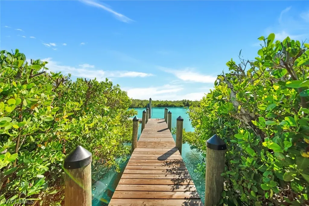 5387 Shearwater Drive Sanibel FL 33957