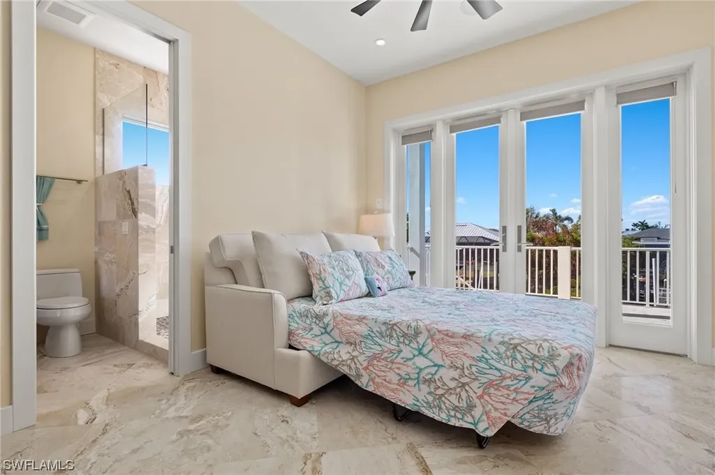 2437 Sapodilla Lane St. James City FL 33956