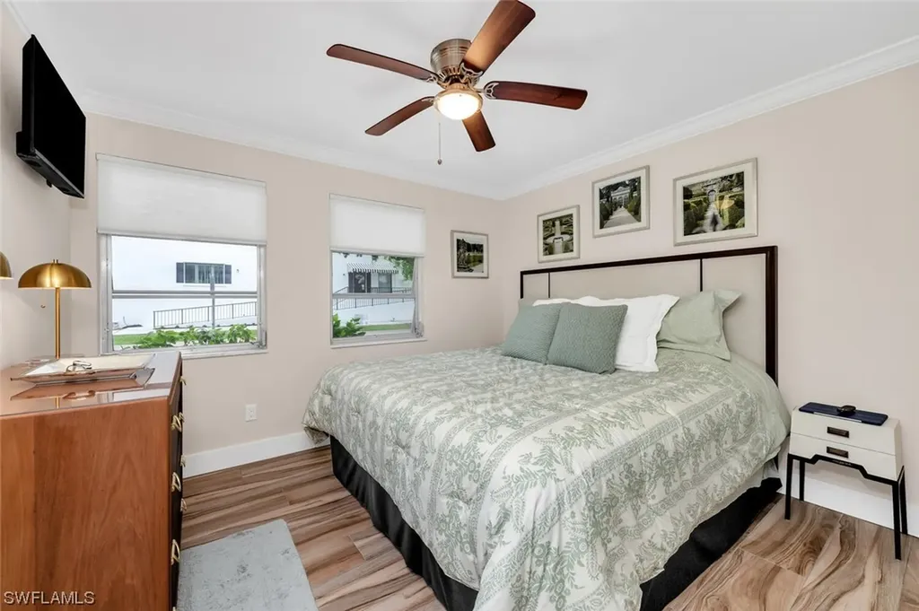 683 12th Avenue S Naples FL 34102