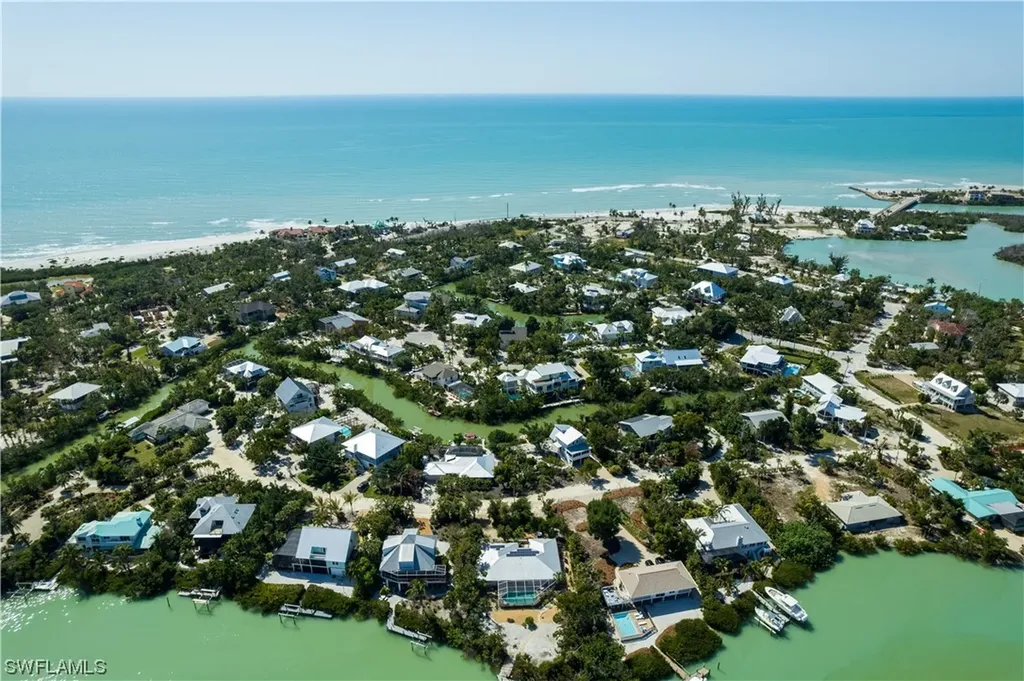 2479 Blind Pass Court Sanibel FL 33957
