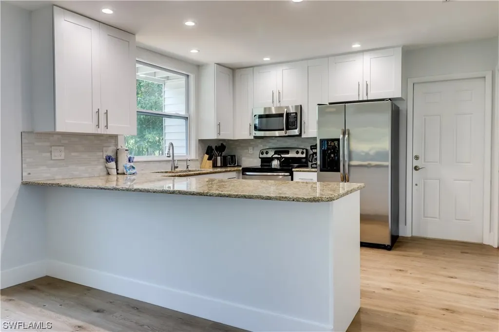 2479 Blind Pass Court Sanibel FL 33957