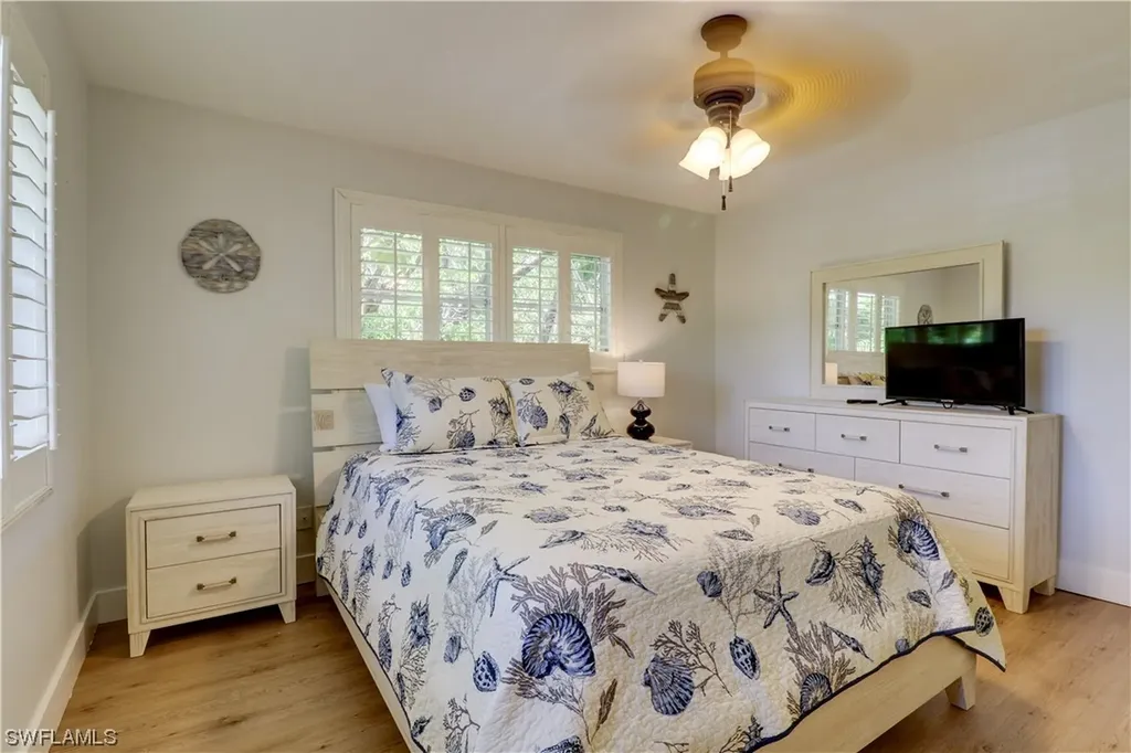 2479 Blind Pass Court Sanibel FL 33957