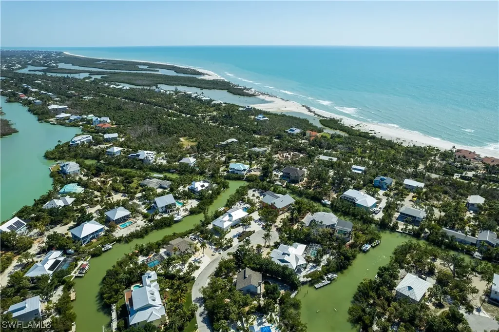 2479 Blind Pass Court Sanibel FL 33957