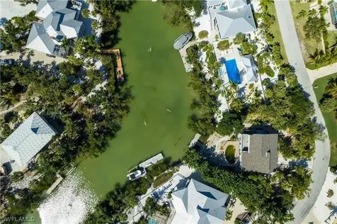 2479 Blind Pass Court Sanibel FL 33957