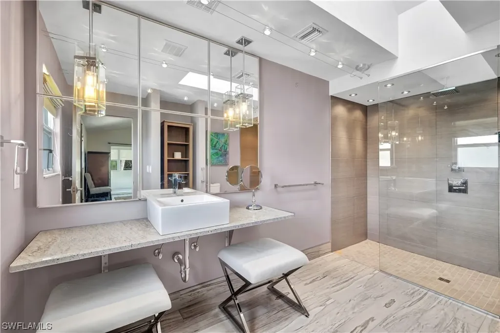 770 Park Avenue Naples FL 34110