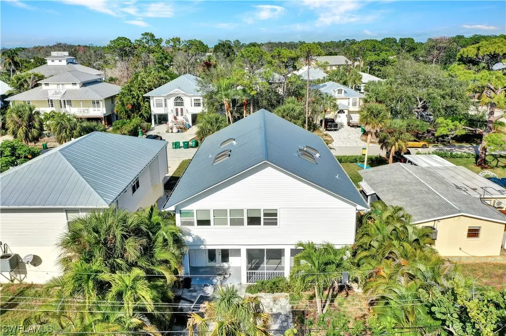 770 Park Avenue Naples FL 34110