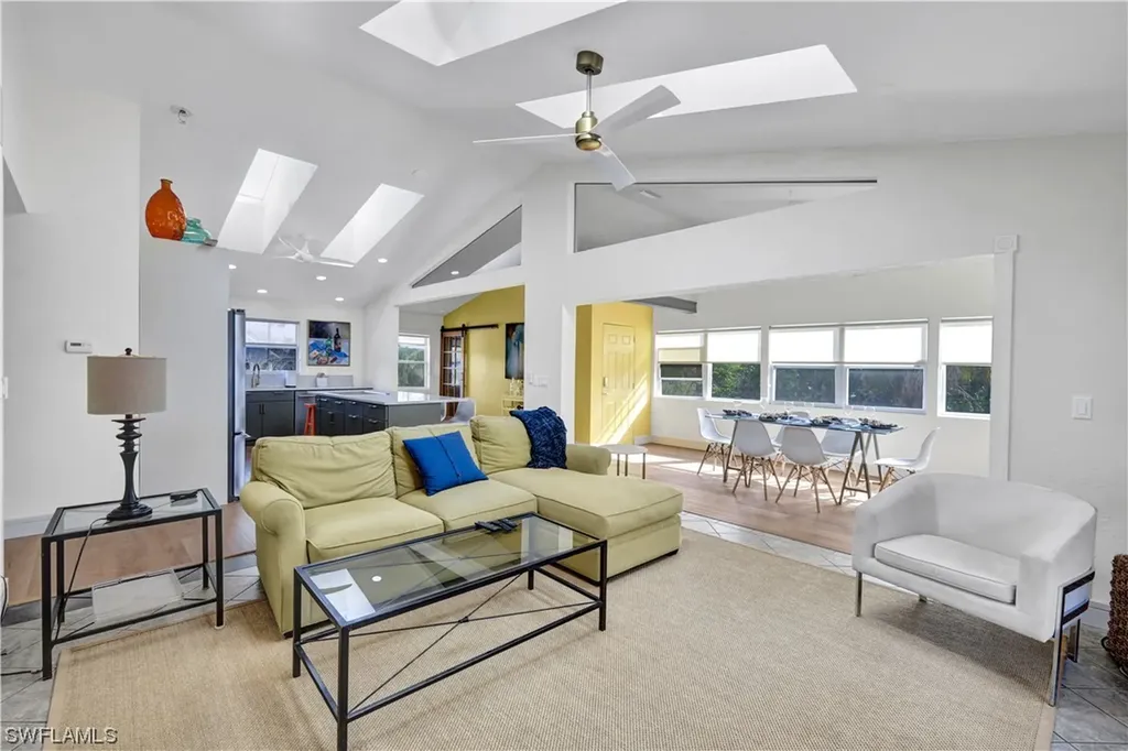 770 Park Avenue Naples FL 34110