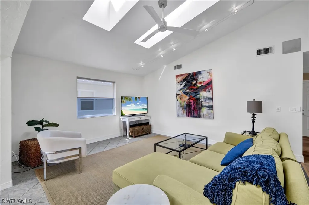 770 Park Avenue Naples FL 34110