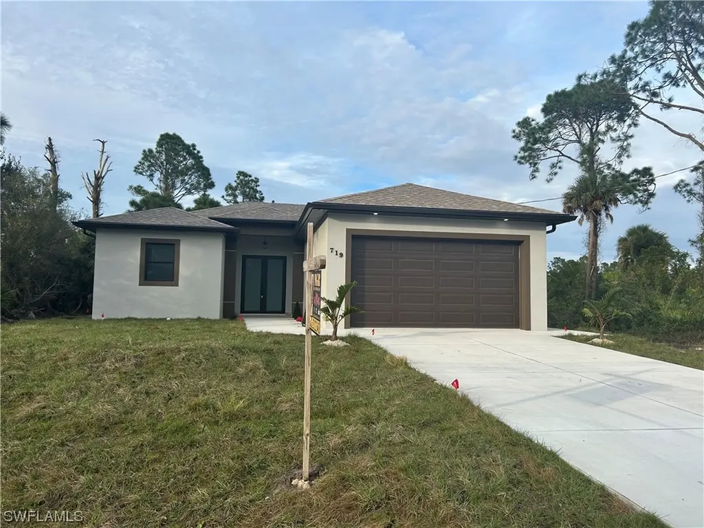 719 Long Island Street E Lehigh Acres FL 33974