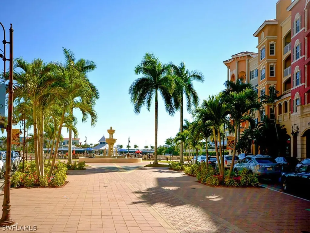 410 Bayfront Place Naples FL 34102
