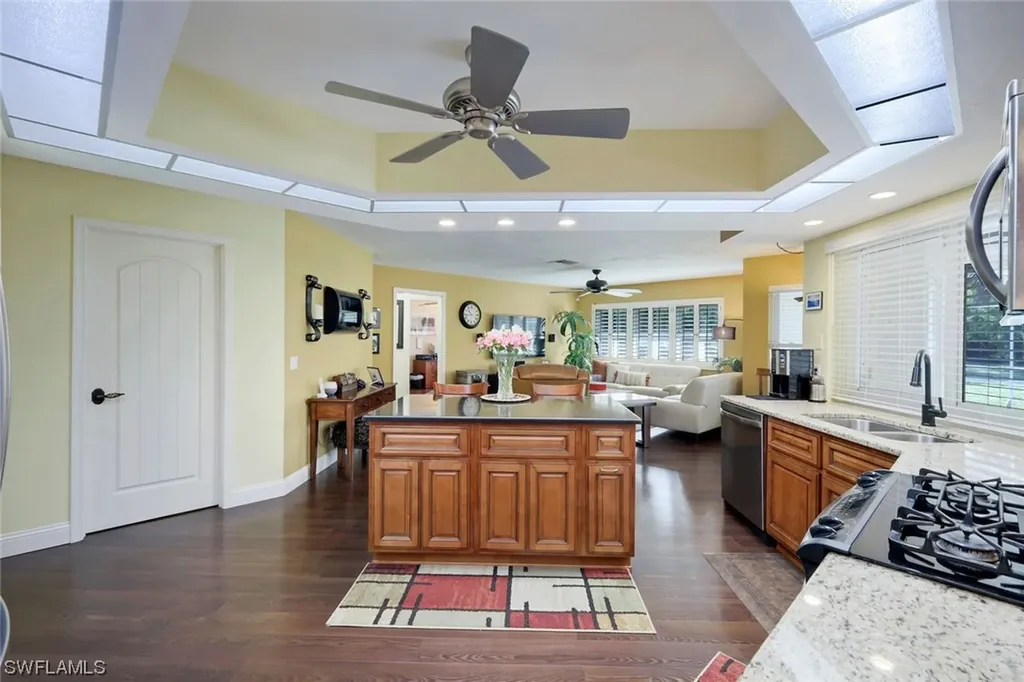 6110 Spanish Oaks Lane Naples FL 34119