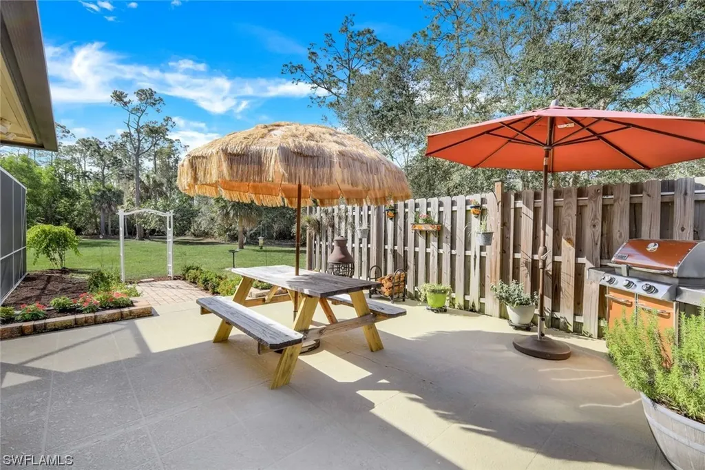 6110 Spanish Oaks Lane Naples FL 34119