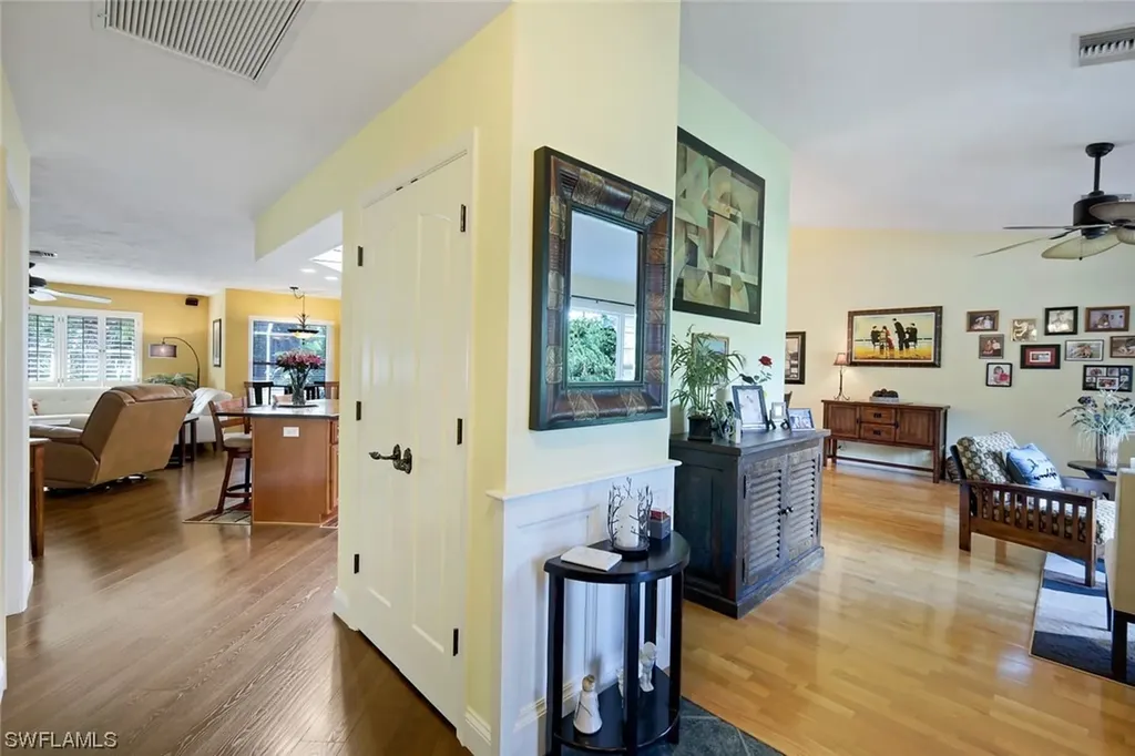 6110 Spanish Oaks Lane Naples FL 34119