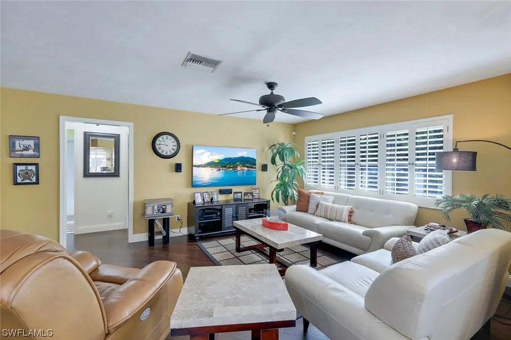 6110 Spanish Oaks Lane Naples FL 34119