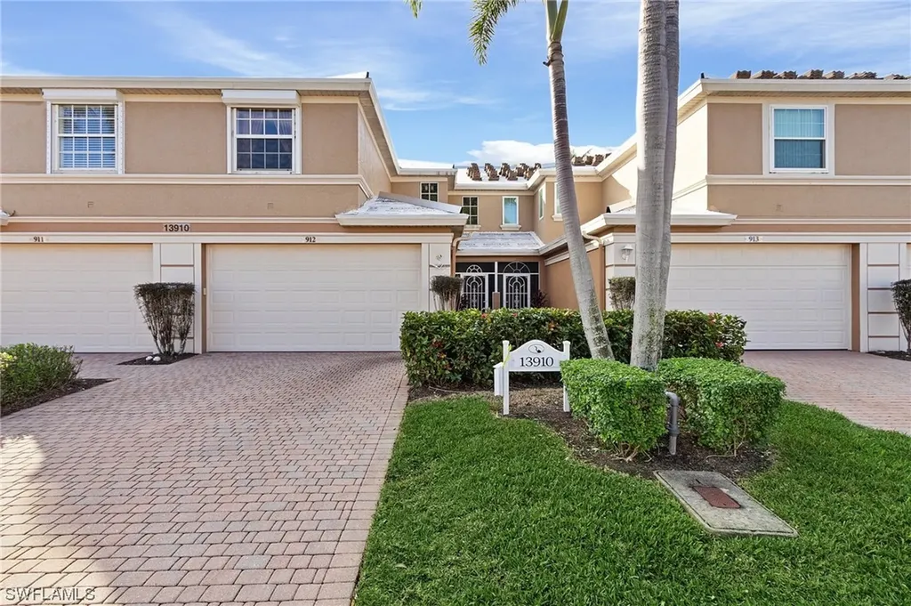 13910 Lake Mahogany Boulevard Fort Myers FL 33907