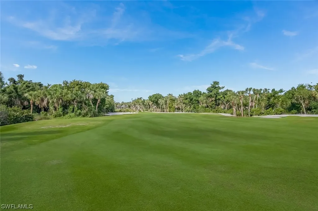 2438 Wulfert Road Sanibel FL 33957