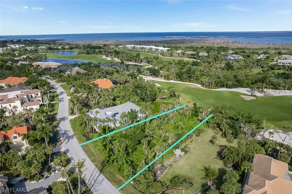 2438 Wulfert Road Sanibel FL 33957