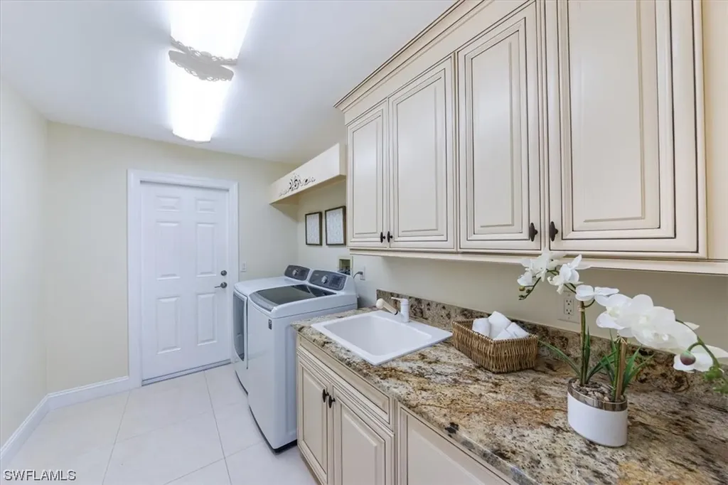 4808 Shearwater Lane Naples FL 34119