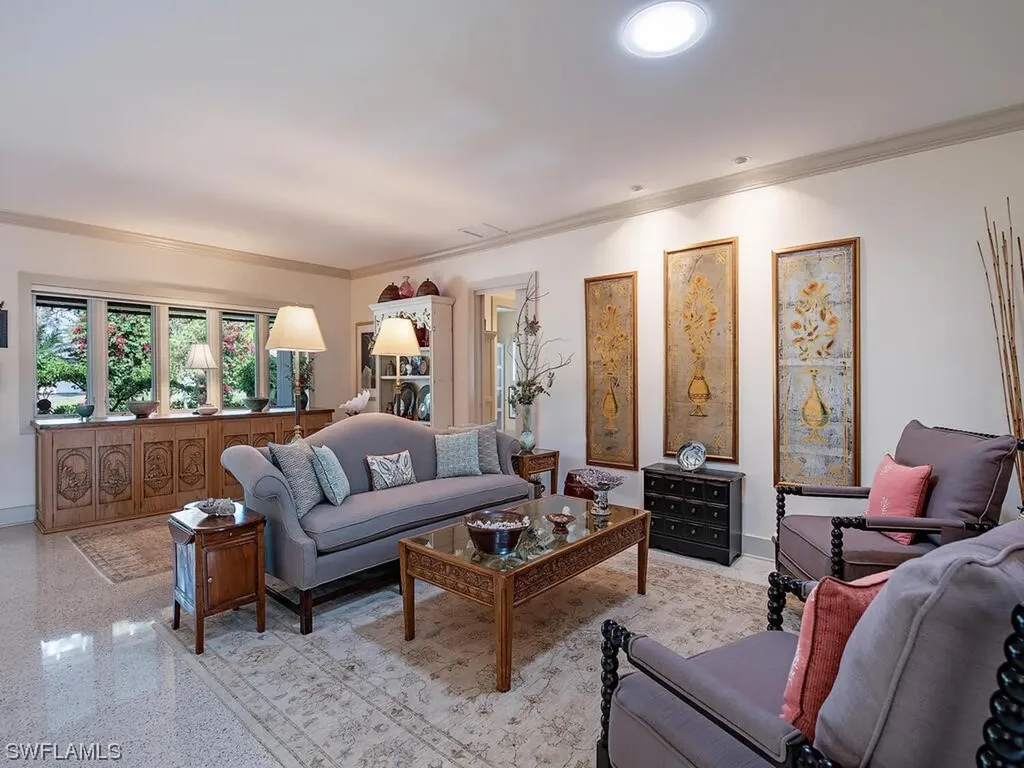 1270 Diana Avenue Naples FL 34103
