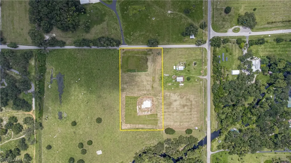 1595 Cemetery Road Labelle FL 33935