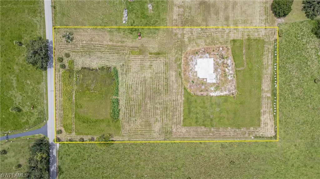 1595 Cemetery Road Labelle FL 33935