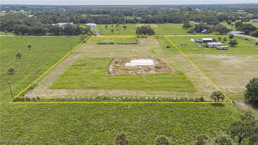 1595 Cemetery Road Labelle FL 33935