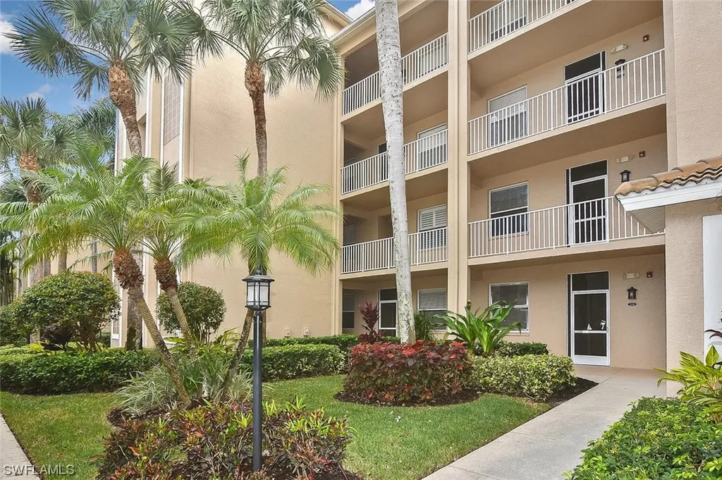 Naples FL, 3780 Sawgrass Way, Unit 3315