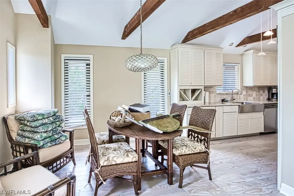 211 Southwinds Drive Sanibel FL 33957