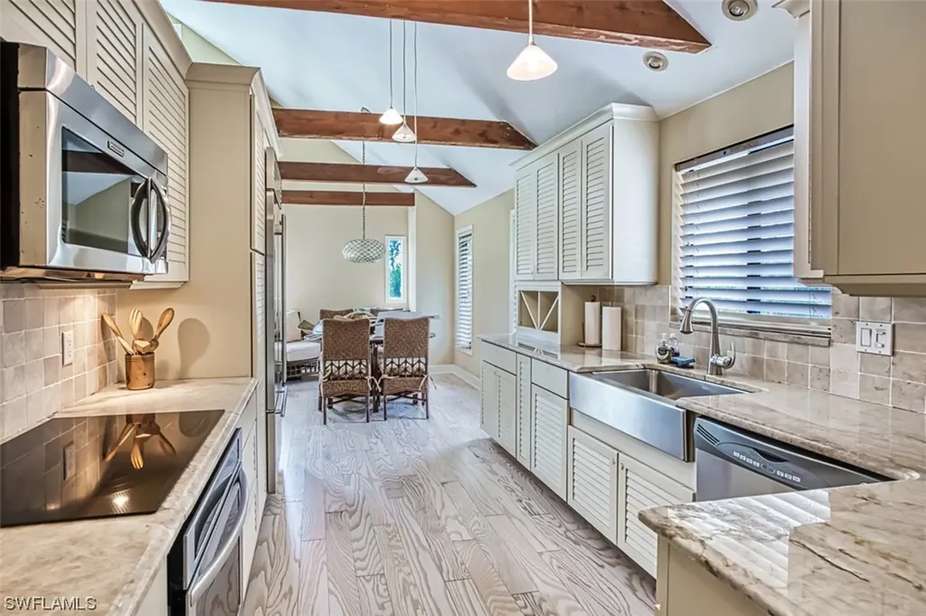 211 Southwinds Drive Sanibel FL 33957